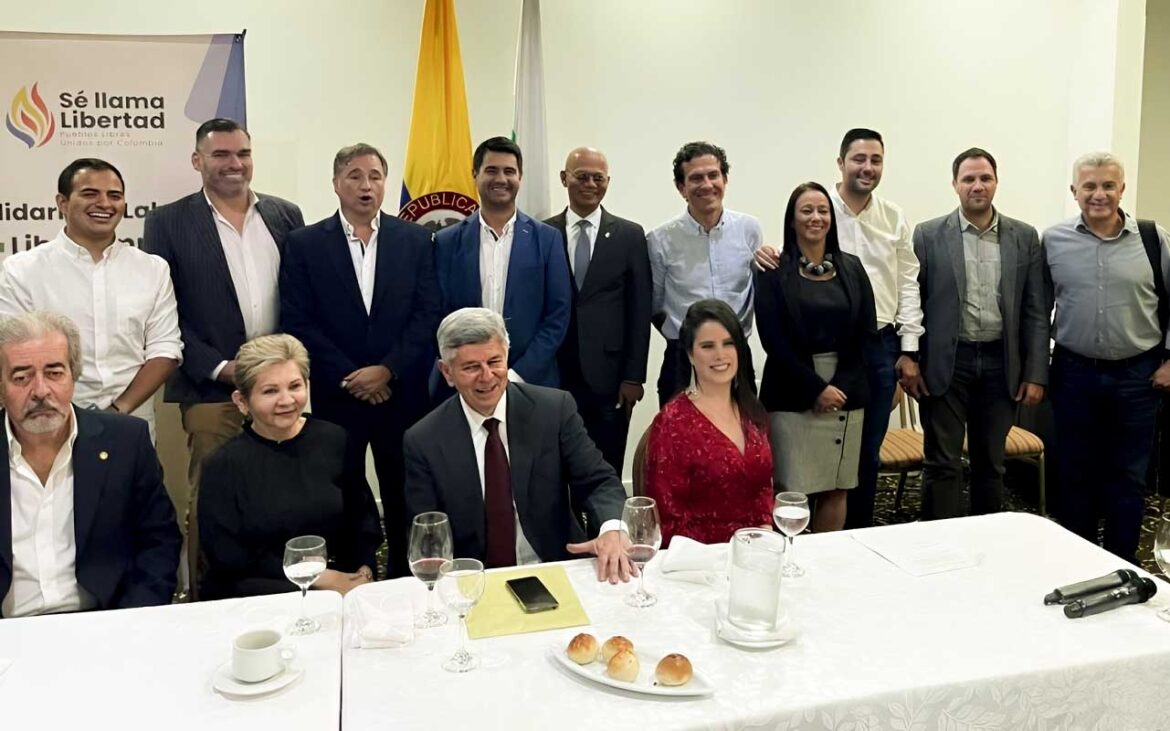 Cena Precandidatos Alcaldía de Medellín